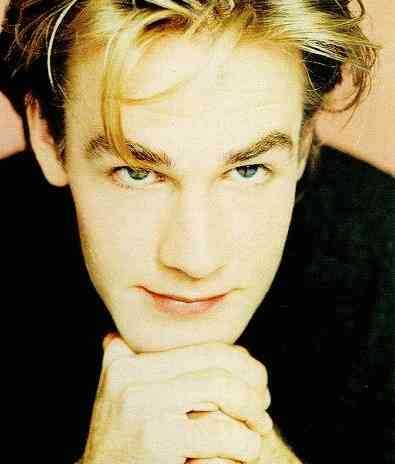 James Van Der Beek picture